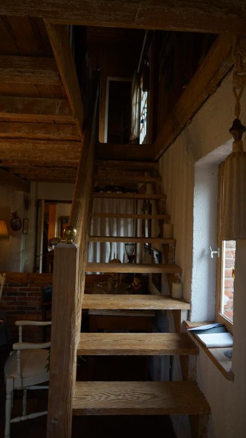 Les Hotes Des Guillemets Laglorieuse Zewnętrze zdjęcie